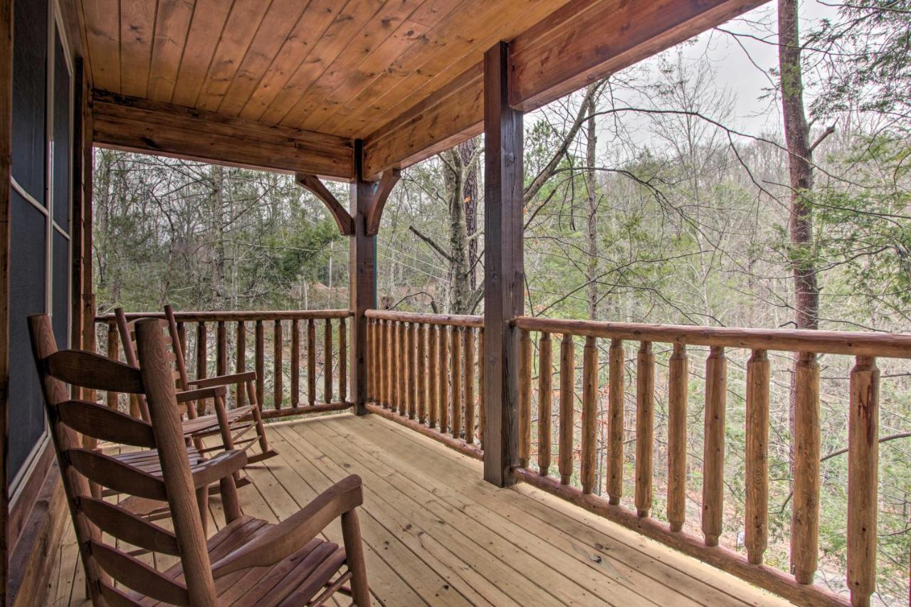 Luxe Cabin With Home Theater Less Than 2 Miles To Gatlinburg Exteriör bild